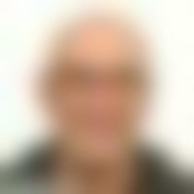 Profilbild eines 49 Jahre alten Manns, Single, 196 cm