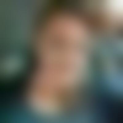 Profilbild einer 45 Jahre alten Frau, Single, 184 cm