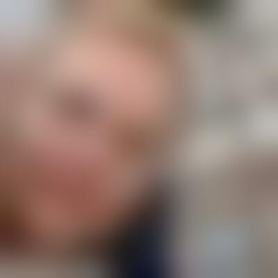 Profilbild einer 56 Jahre alten Frau, Single, 187 cm